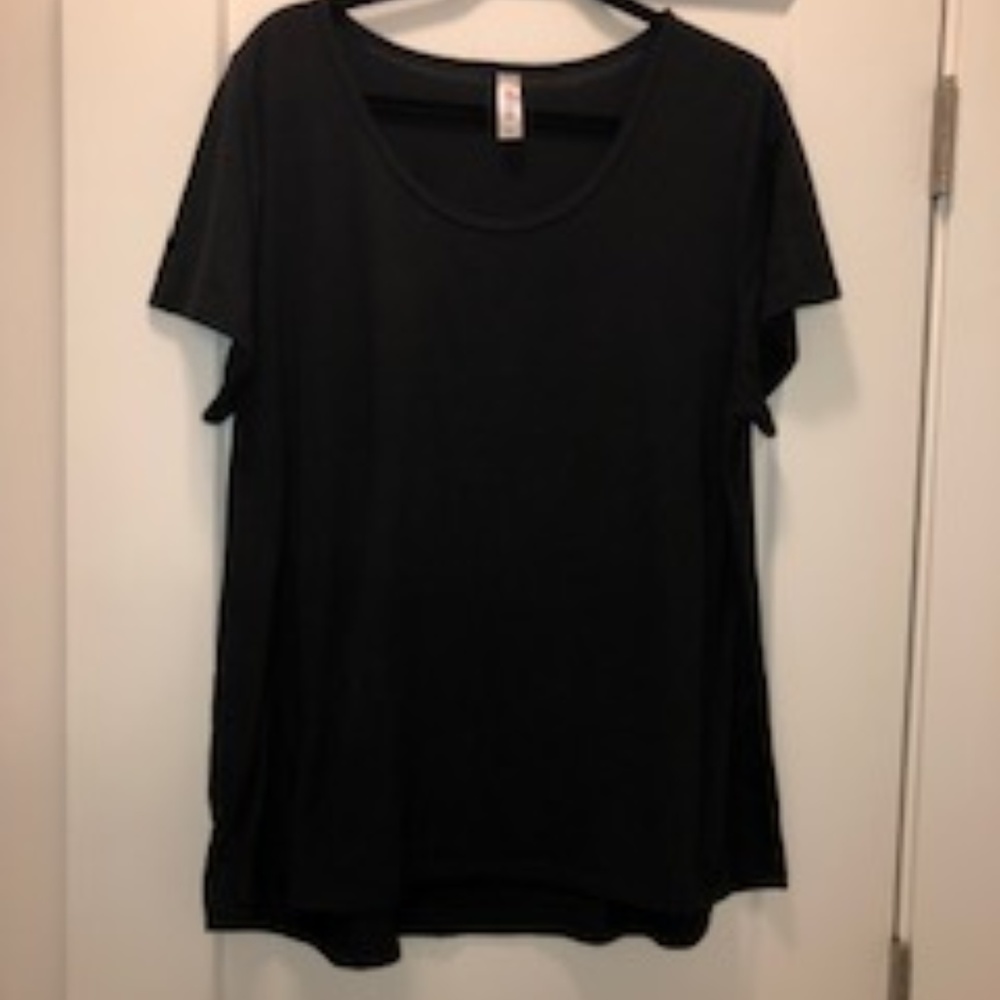 LuLaRoe Classic T Black 3X
